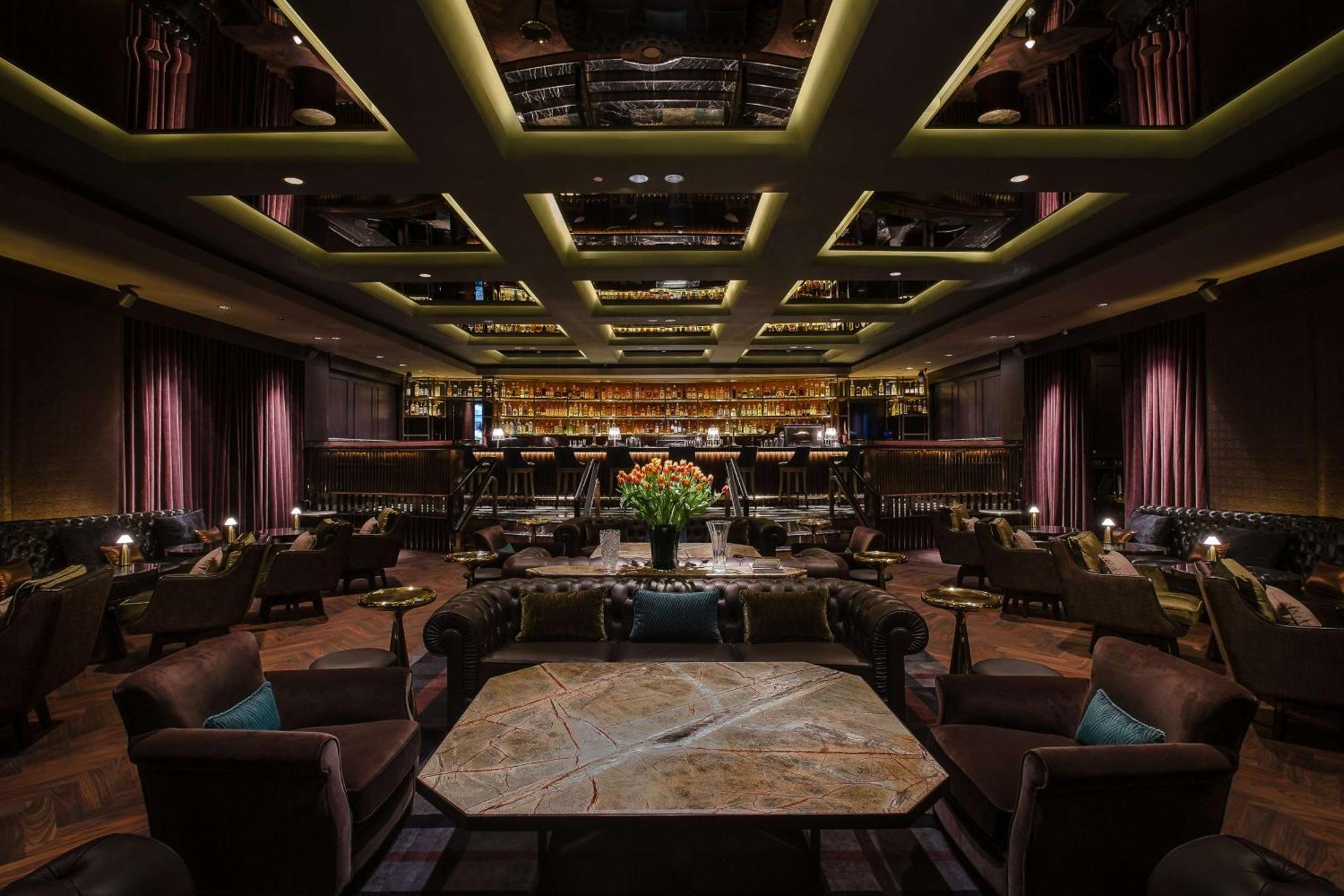 Conrad Singapore Orchard Exterior foto
