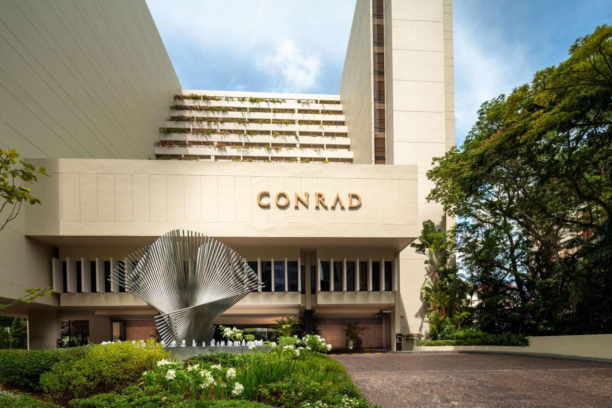 Conrad Singapore Orchard Exterior foto